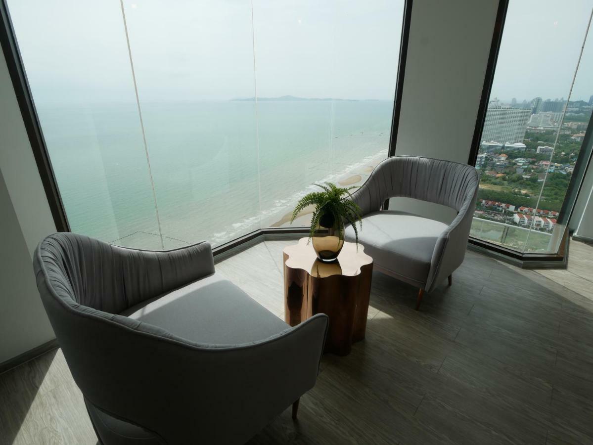 Aeras - The Ultimate Beachfront Experience Jomtien Beach Exterior foto